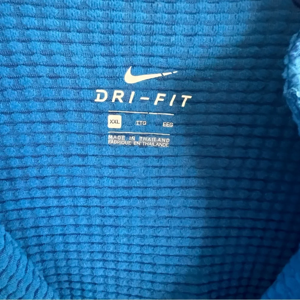 Nike Dri Fit Blue Half-Zip Long Sleeve Top. XXL. - Picture 4 of 8